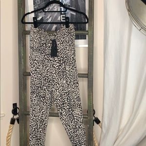 Billabong - Black and White Beach Pants